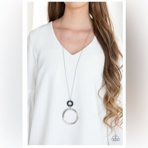 Paparazzi Blackstone, silver ring, long necklace